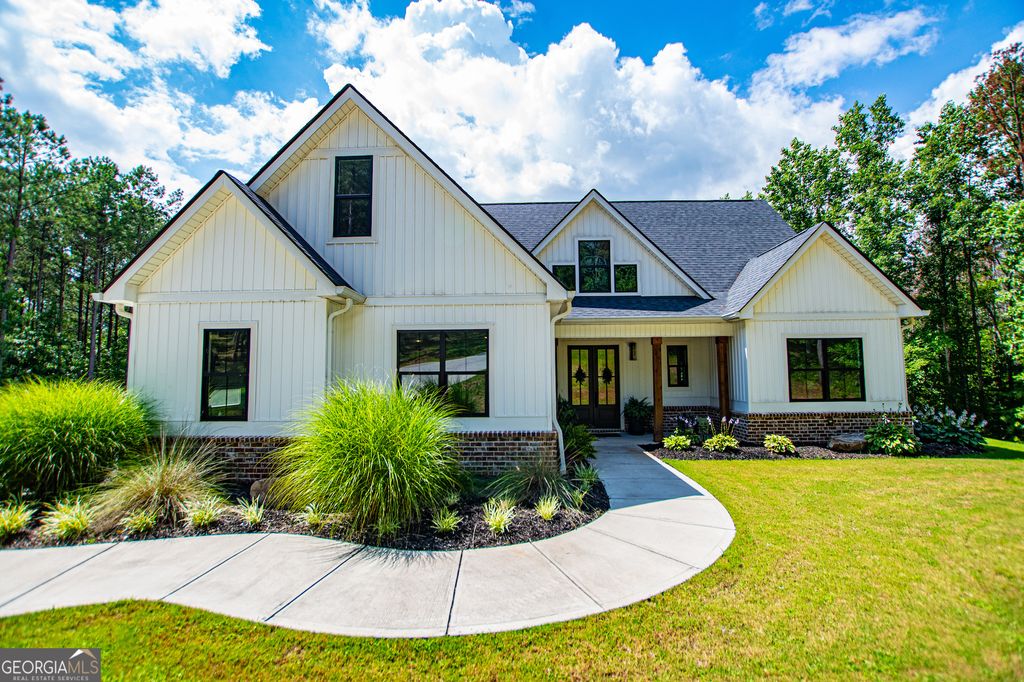 1800 Hutcheson Ferry Road, Whitesburg, GA 30185
