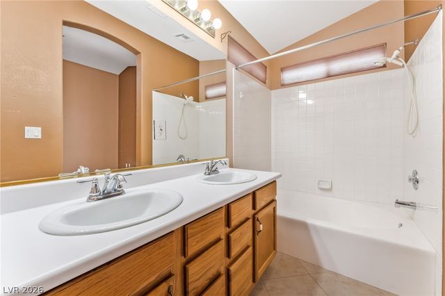 3737 Bossa Nova Drive, Las Vegas, NV 89129