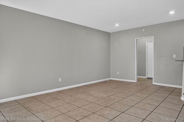 42459 Postiff Avenue, Plymouth Charter Township, MI 48170