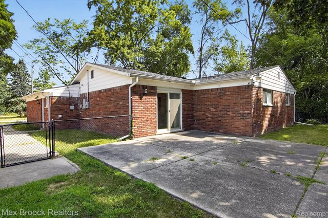42459 Postiff Avenue, Plymouth Charter Township, MI 48170