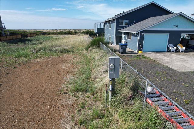 1161 Ocean shores Boulevard SW, Ocean Shores, WA 98569