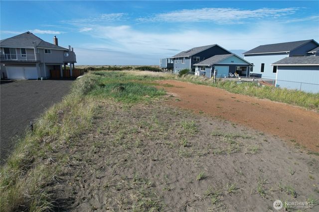 1161 Ocean shores Boulevard SW, Ocean Shores, WA 98569