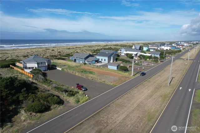 1161 Ocean shores Boulevard SW, Ocean Shores, WA 98569