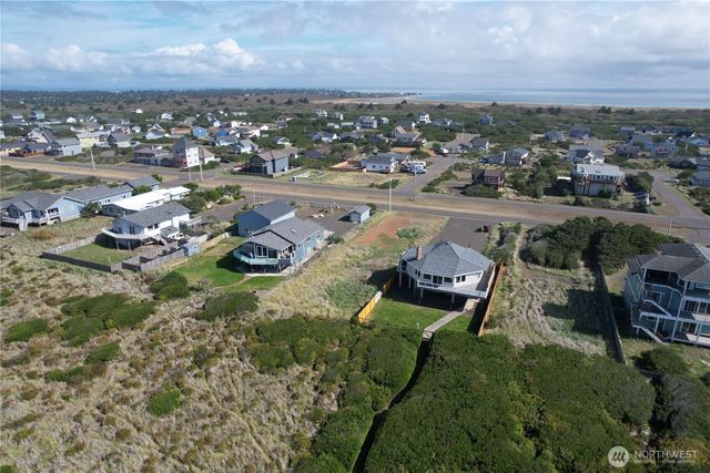 1161 Ocean shores Boulevard SW, Ocean Shores, WA 98569