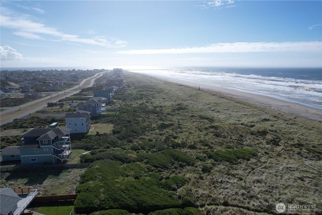 1161 Ocean shores Boulevard SW, Ocean Shores, WA 98569