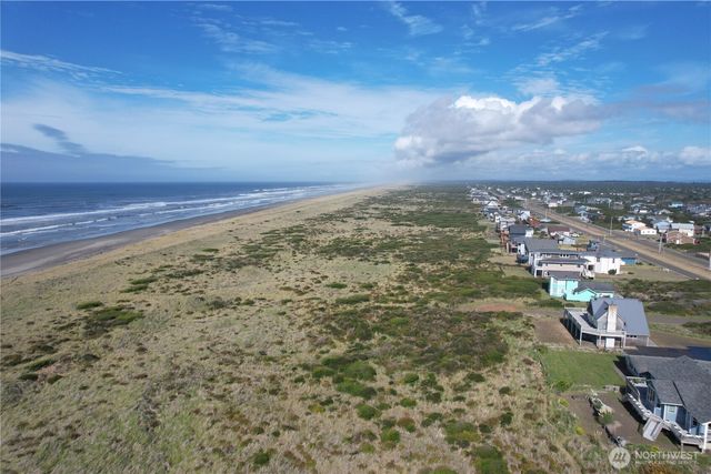 1161 Ocean shores Boulevard SW, Ocean Shores, WA 98569