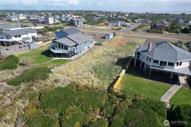 1161 Ocean shores Boulevard SW, Ocean Shores, WA 98569