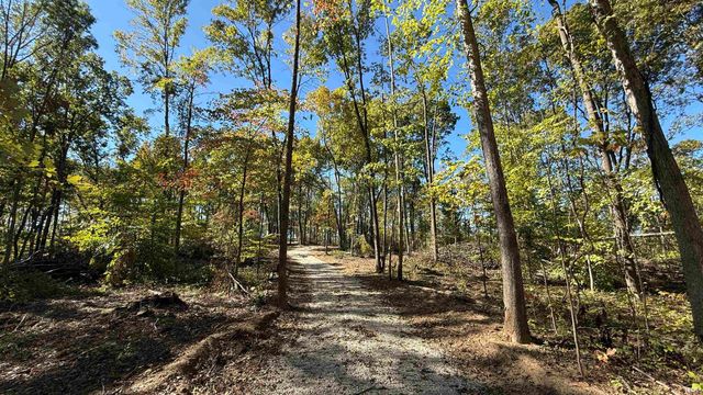 11 E Mineral Koleen Road, Owensburg, IN 47453