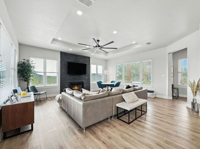 3007 Shoreside Point, Graford, TX 76449