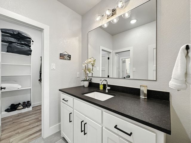 3007 Shoreside Point, Graford, TX 76449