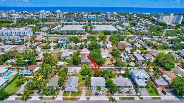 327 SE 3rd Avenue, Delray Beach, FL 33483