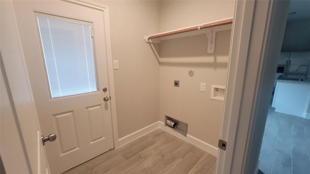 11917 Nelwood Street, Willis, TX 77318