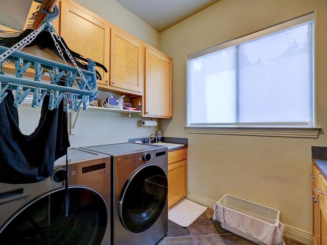 5910 Travis Woods CV, Austin, TX 78734