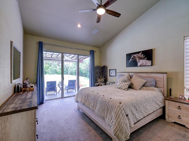 5910 Travis Woods CV, Austin, TX 78734