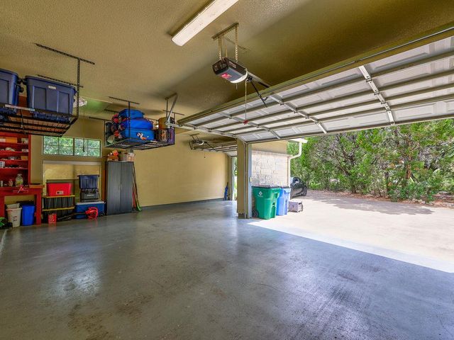 5910 Travis Woods CV, Austin, TX 78734