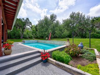 5910 Travis Woods CV, Austin, TX 78734