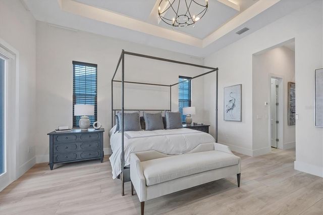 8477 PAVIA WAY, Lakewood Ranch, FL 34202