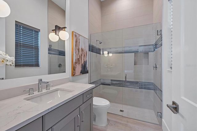 8477 PAVIA WAY, Lakewood Ranch, FL 34202