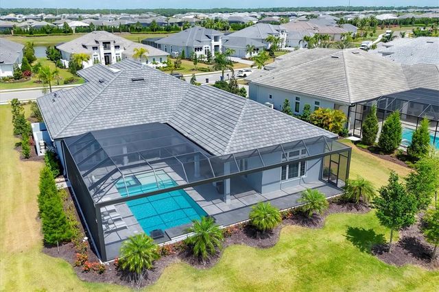 8477 PAVIA WAY, Lakewood Ranch, FL 34202