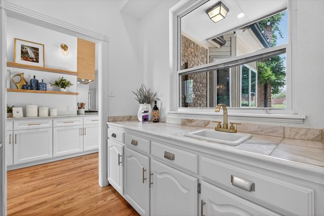 813 Pearl Drive, Southlake, TX 76092