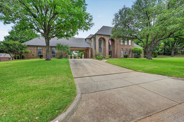 813 Pearl Drive, Southlake, TX 76092