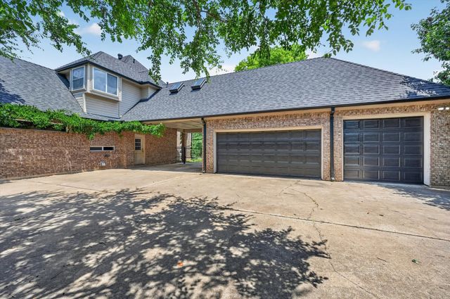 813 Pearl Drive, Southlake, TX 76092