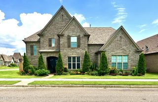 8334 Stonecrest Drive, Olive Branch, MS 38654