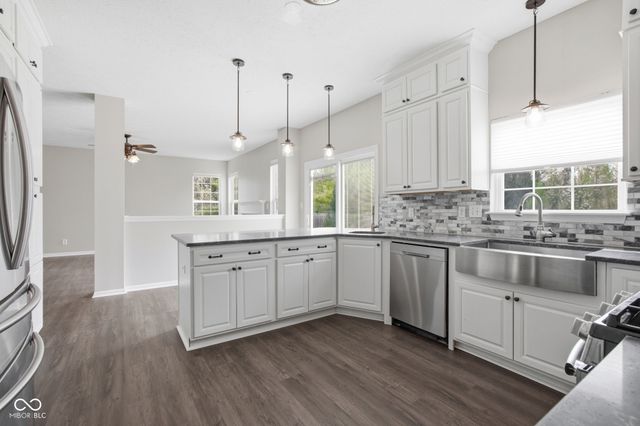 13985 Royalwood Drive, Fishers, IN 46037