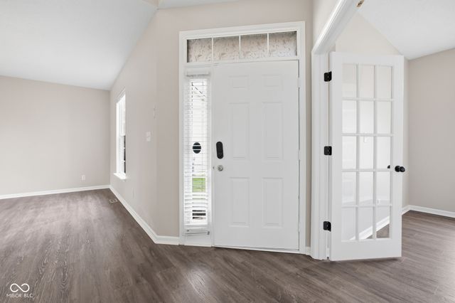 13985 Royalwood Drive, Fishers, IN 46037