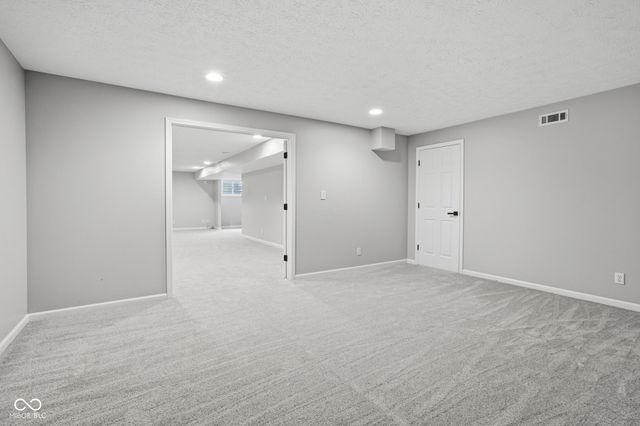 13985 Royalwood Drive, Fishers, IN 46037