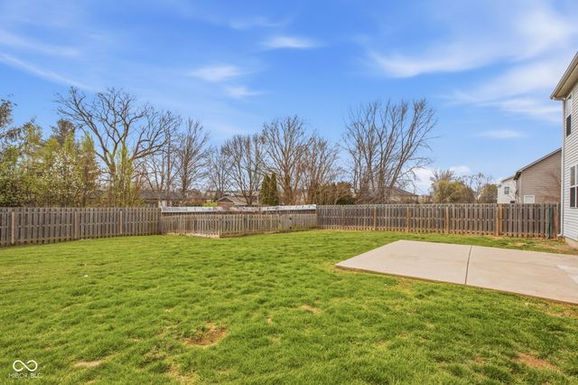 13985 Royalwood Drive, Fishers, IN 46037