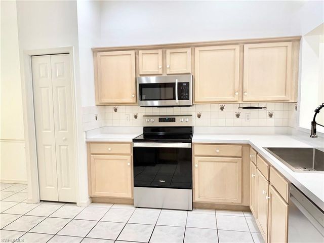 7001 Lone Oak BLVD, Naples, FL 34109