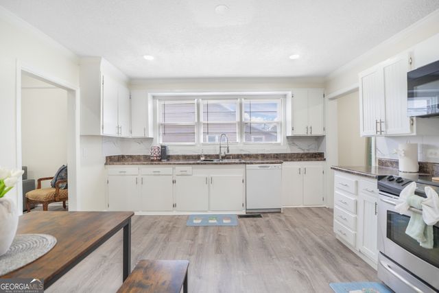 58 Elm Street, Aragon, GA 30104