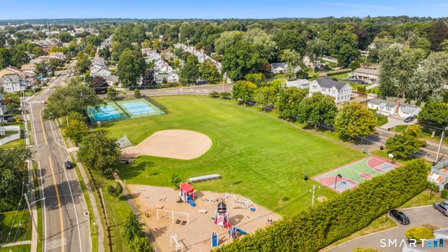 25 Ludlow Manor, Norwalk, CT 06855