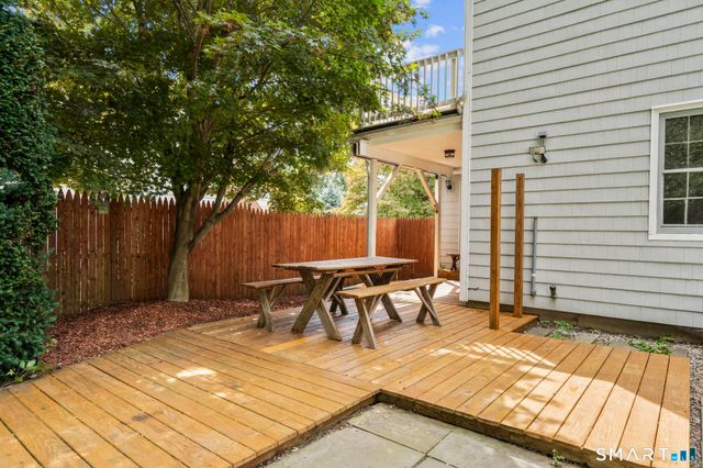 25 Ludlow Manor, Norwalk, CT 06855