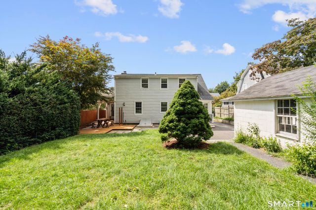 25 Ludlow Manor, Norwalk, CT 06855