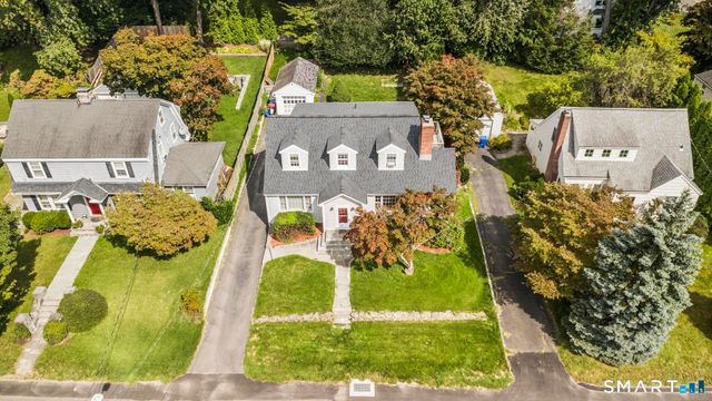 25 Ludlow Manor, Norwalk, CT 06855