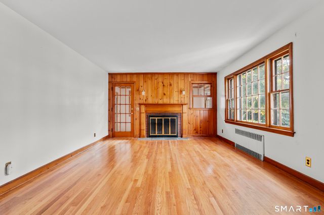 25 Ludlow Manor, Norwalk, CT 06855