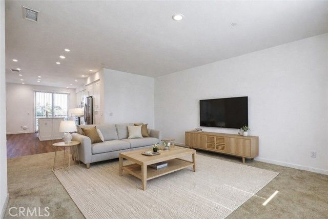 365 Placemark, Irvine, CA 92614