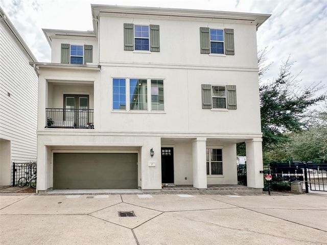 2 Hermann Park Court, Houston, TX 77021