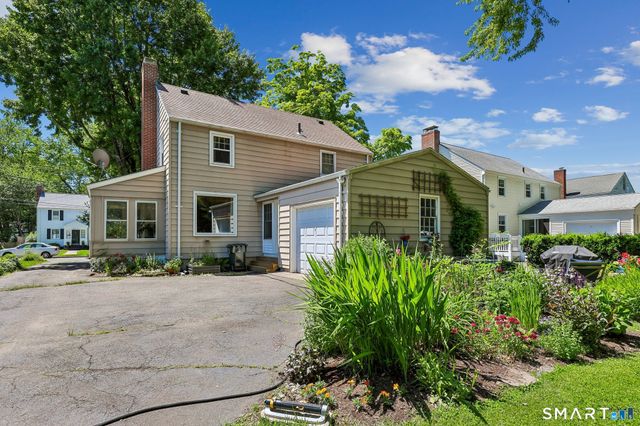 14 Dorset Road, West Hartford, CT 06119