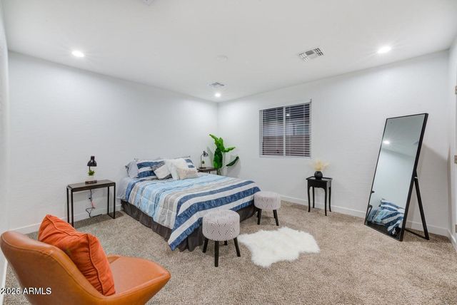 341 S MOUNTAIN Road 1, Apache Junction, AZ 85120