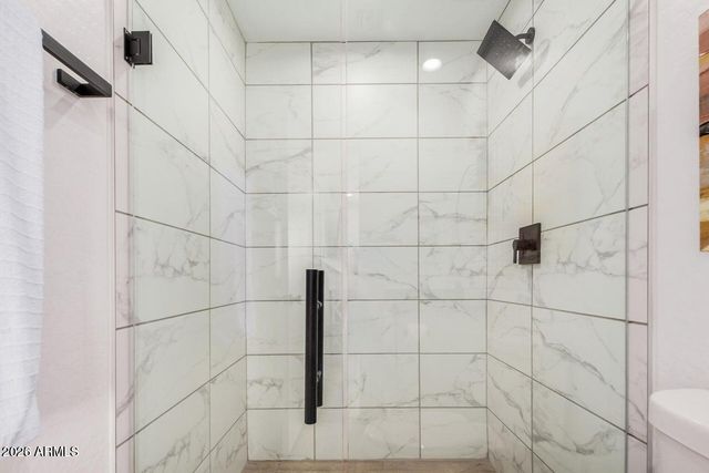 341 S MOUNTAIN Road 1, Apache Junction, AZ 85120