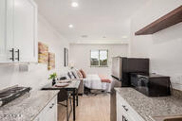 341 S MOUNTAIN Road 1, Apache Junction, AZ 85120