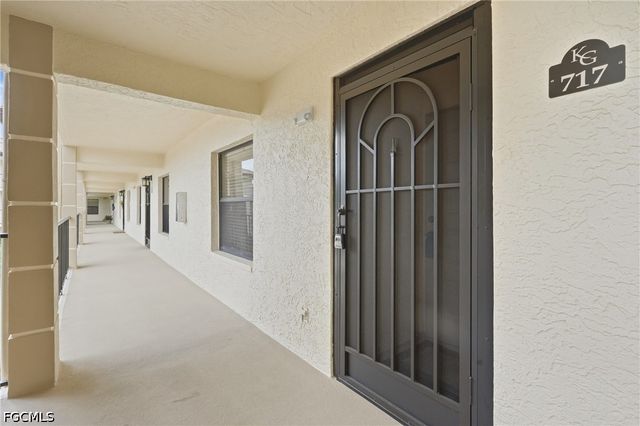 12170 Kelly Sands WAY 717, Fort Myers, FL 33908