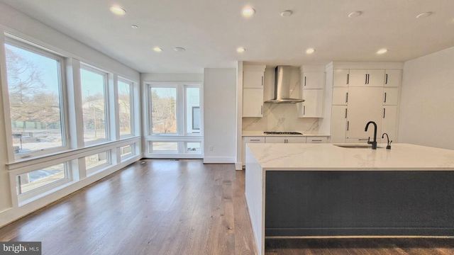 3705 GLENMOOR RESERVE, Chevy Chase, MD 20815