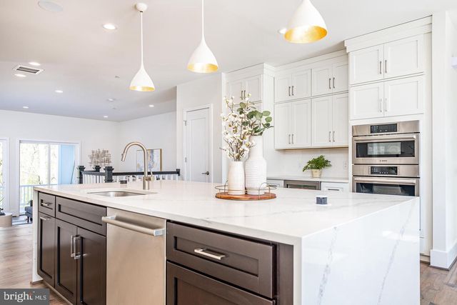 3705 GLENMOOR RESERVE, Chevy Chase, MD 20815