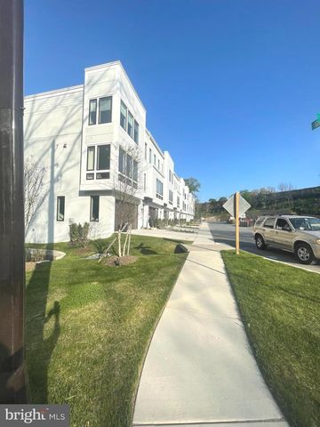 3705 GLENMOOR RESERVE, Chevy Chase, MD 20815