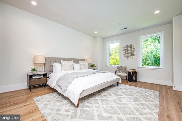 3705 GLENMOOR RESERVE, Chevy Chase, MD 20815