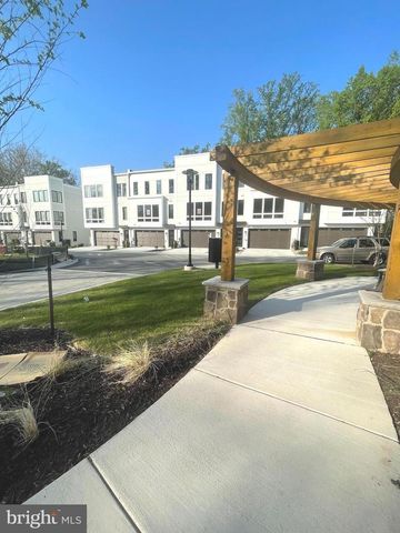 3705 GLENMOOR RESERVE, Chevy Chase, MD 20815